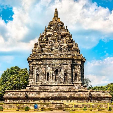 Kj Hotel Yogyakarta Ngoại thất bức ảnh