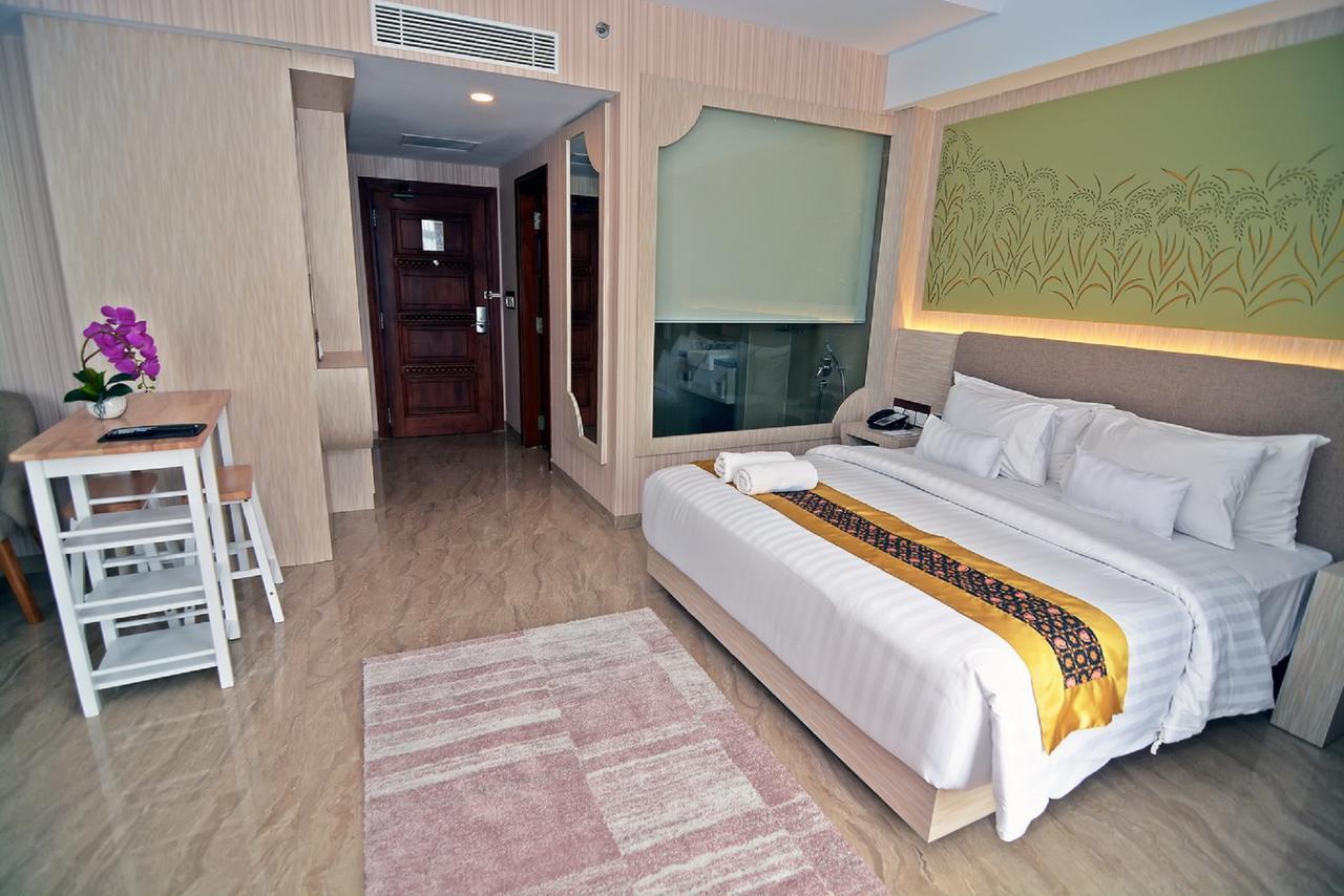 Kj Hotel Yogyakarta Ngoại thất bức ảnh